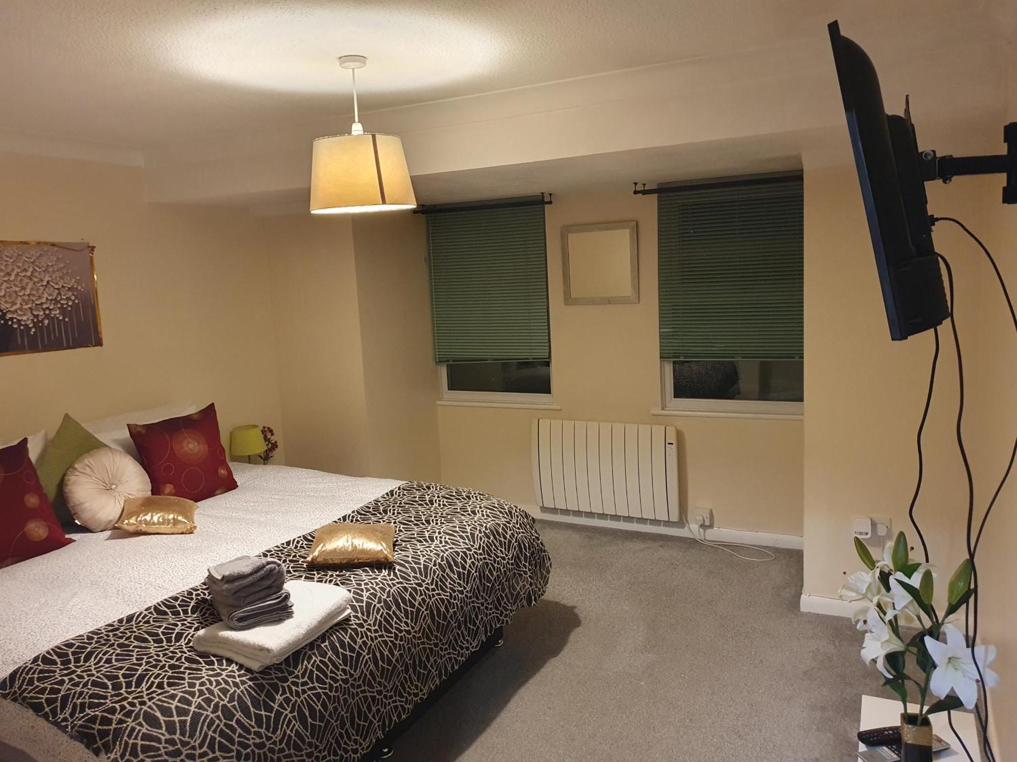 Lovely 1Bedrood Apartment Guildford Exterior photo