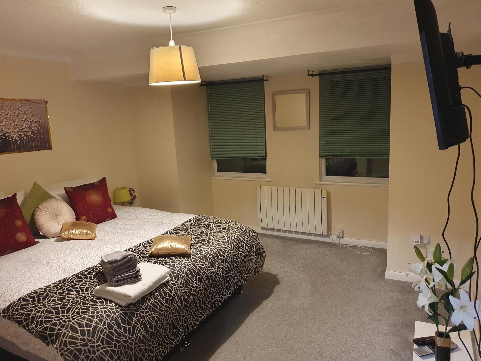 Lovely 1Bedrood Apartment Guildford Exterior photo